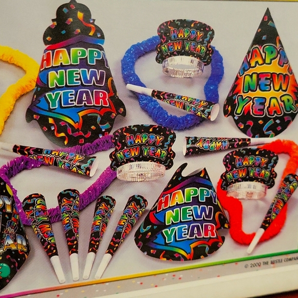 🥳NEW YEARS EVE ASSORTMENT FOR 10 PEOPLE/ -w- 60 BEVERAGE NAPKINS - Picture 5 of 6